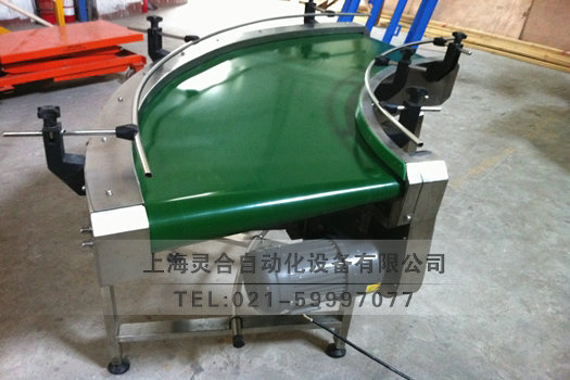 不銹鋼轉(zhuǎn)彎帶式輸送機(jī)